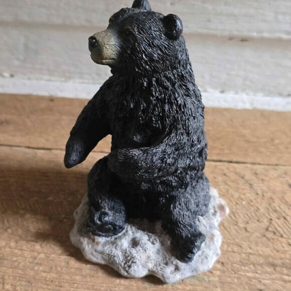 Rustic Resin Sitting Black Bear Figurine Northwoods Cabin Decor - Picture 6 of 6